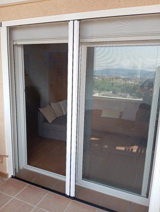 SERVICIO DE REPARACIÓN DE ALUMINIO Y PERSIANAS