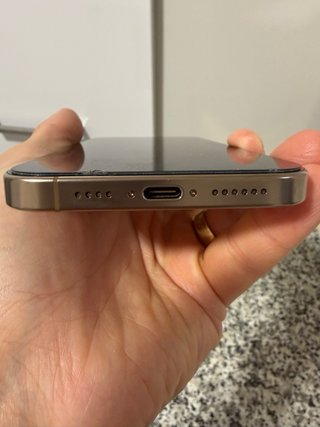 iPhone 16 Pro Max 1TB + Pitaka + OtterBox