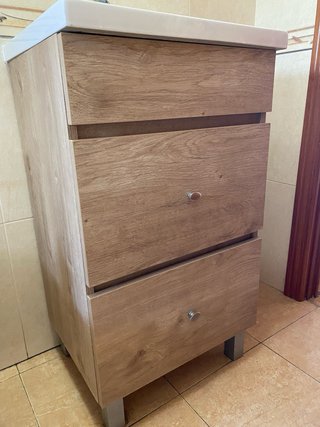 Lavamanos con mueble de baño