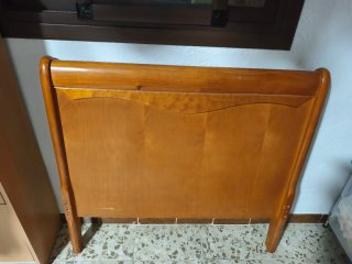 2 cabeceros 90 + 2 repisas madera