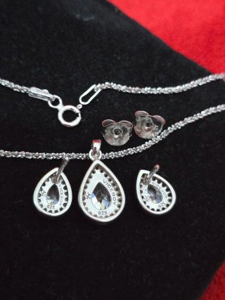 Conjunto Plata 925 Colgante y Pendientes