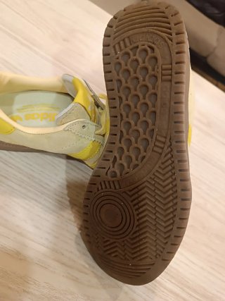Zapatillas Adidas amarillo