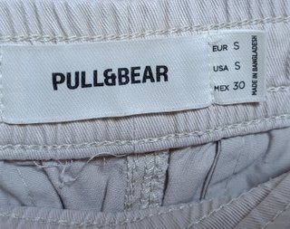 Bermuda cargo beige Pull&Bear talla S hombre