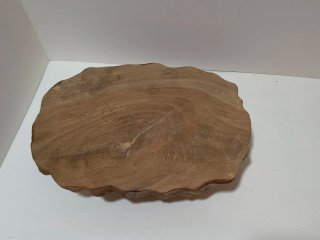 Posacenere in legno a forma di vulcano
