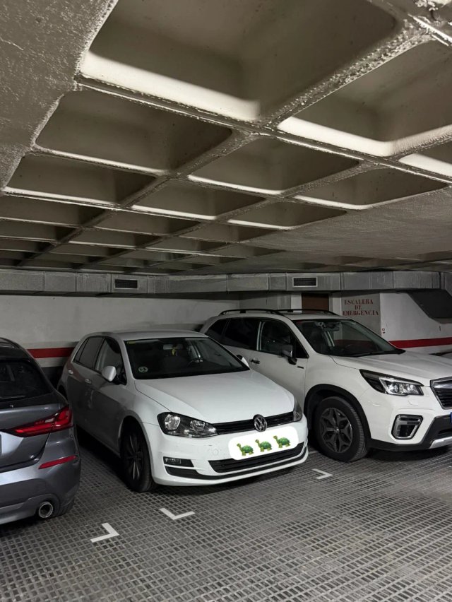 Alquiler plaza de parking Barcelona calle Sicilia - Imagen 4