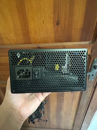 Fuente de Alimentacion Cougar 750W
