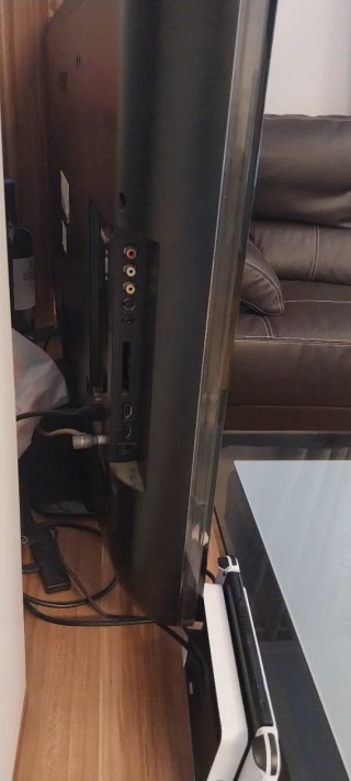 TV Philips 47PFL7404H Negra