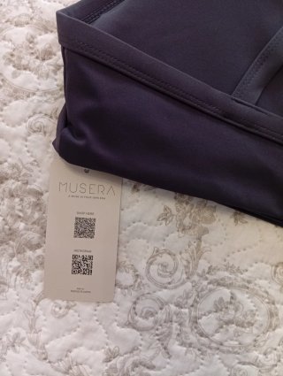 Sujetador deportivo de la marca Musera (Shein)