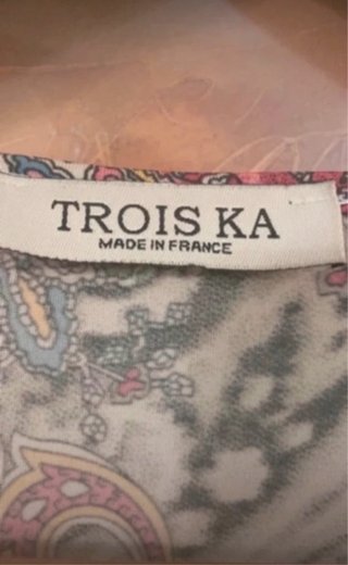 Conjunto pantalón fluido y top estampado. Calidad.