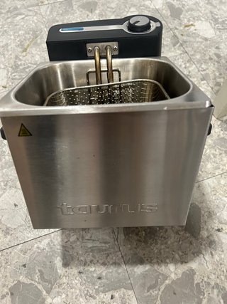 Freidora Taurus Inox Desmontable, precio negociabl