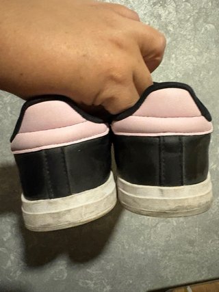 Sneakers Adidas Courtpoint nere numero 39 1/3