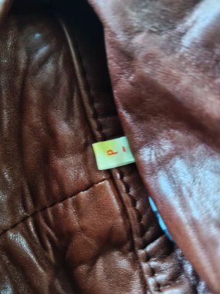 Chaqueta de cuero Horus con correas