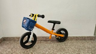 Bici de equilibrio naranja 2-4 años