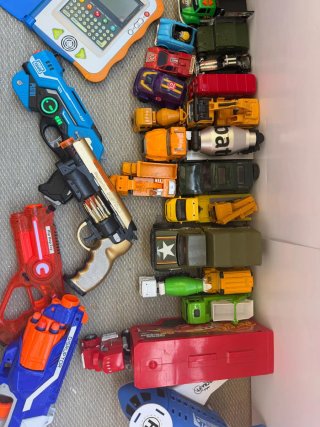 Lote Juguetes: Coches y Pistolas