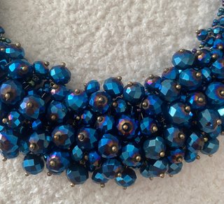 Collar azul
