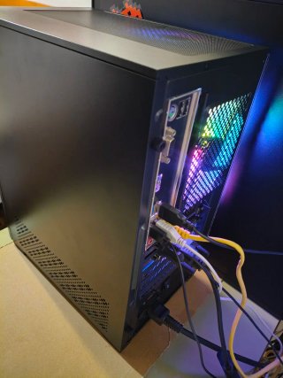 Mini PC Gamer i3 10100F + GTX 1070 + 16GB RAM