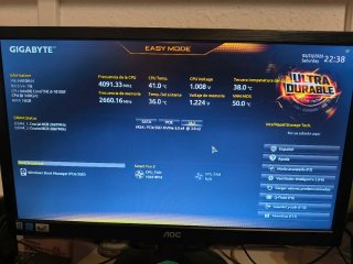 Mini PC Gamer i3 10100F + GTX 1070 + 16GB RAM