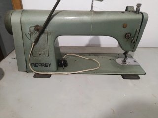 Máquina de coser industrial REFREY