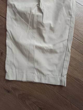 Pantalones cargo beige talla S/36
