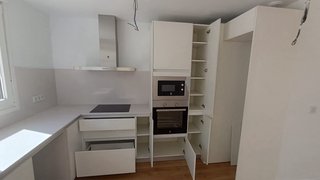 Cocina completa moderna con electrodomésticos