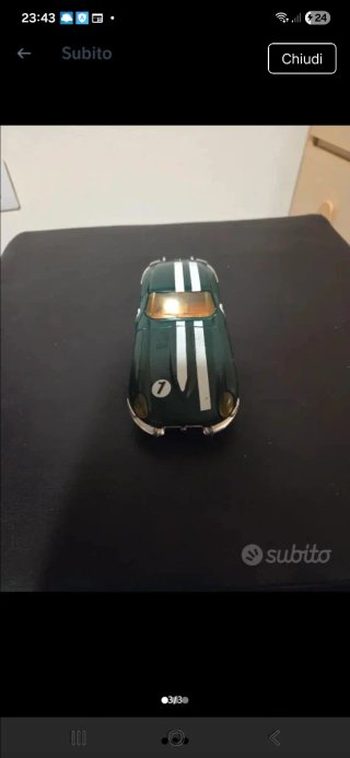 Auto da collezione verde