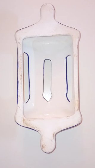 Aplique de cerámica pintado a mano
