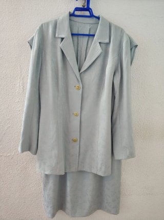 Traje de Vestido y Chaqueta a Juego