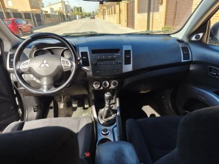 Mitsubishi Outlander 2008