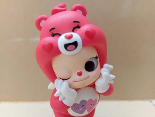 Figura Zsiga disfrazado de Oso amoroso Care bears.