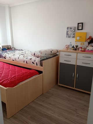 Habitación juvenil cama nido con cajones