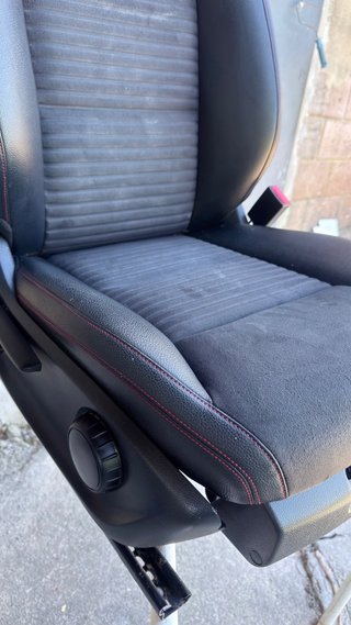 Asientos Delanteros Mercedes Benz CLA
