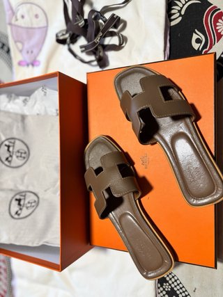 Sandali Hermes Taglia 36 Marrone