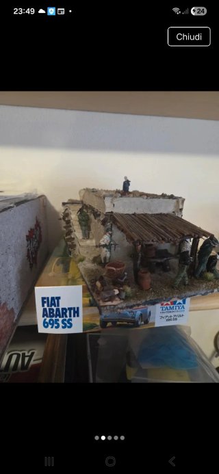 Diorama militare con soldatini