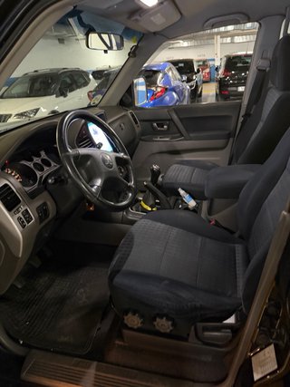 Mitsubishi Montero 2007