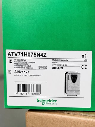 Schneider Electric Altivar 71 ATV71H075N4Z