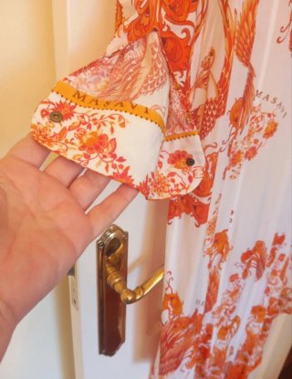 Oferta Vestido Masavi estampado naranja y blanco