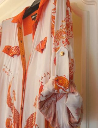 Oferta Vestido Masavi estampado naranja y blanco