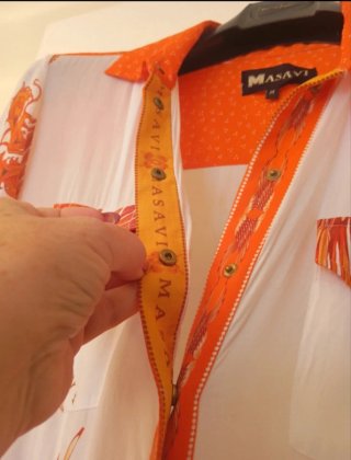 Oferta Vestido Masavi estampado naranja y blanco