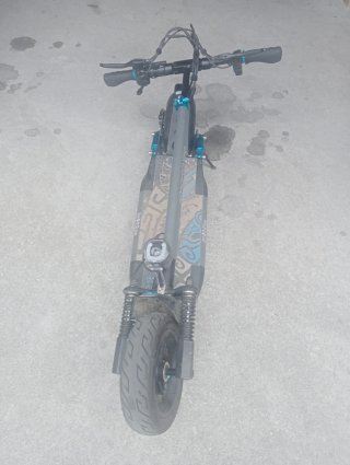 Patinete eléctrico Smargyro semi nuevo