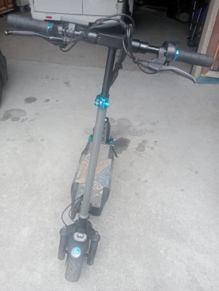 Patinete eléctrico Smargyro semi nuevo