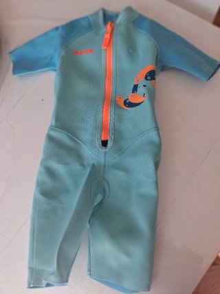 2 Neoprenos Talla 4-5 Años