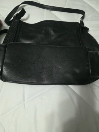 Bolso de piel negro