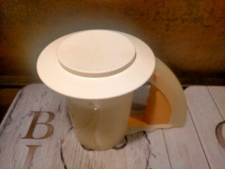 Set Tupperware 5 pezzi setaccia spremiagrumi kiwi