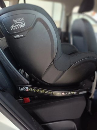 Silla Britax Römer Dualfix Isofix Giratoria