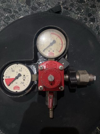 Reguladores CO2 DAMM con manómetros