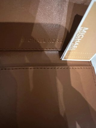 Cartera Michael Kors Nueva Marrón y Dorada