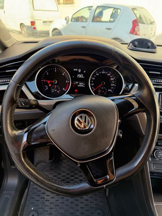 Volkswagen Touran 2016