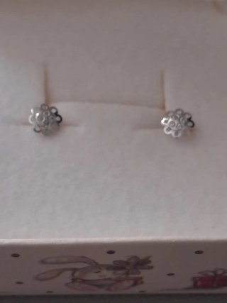 Pendientes oro blanco 18k niña flores