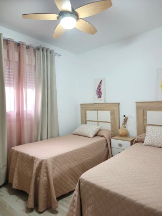 CASA NUEVA A ESTRENAR !!!¡¡¡¡ CONIL PISCINA JACUZI