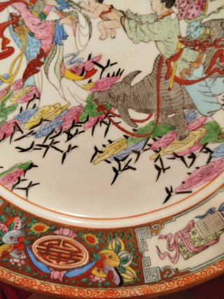 Plato de Porcelana China "Famille Rose" - China